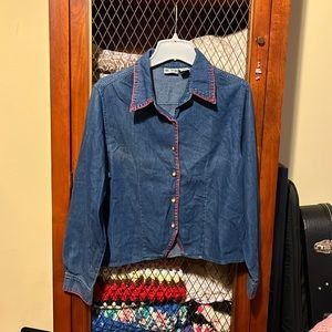 Sun River clothing top